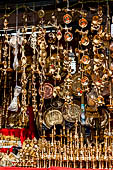 Street life around the Sri Meenakshi-Sundareshwarar Temple of Madurai. Tamil Nadu. 